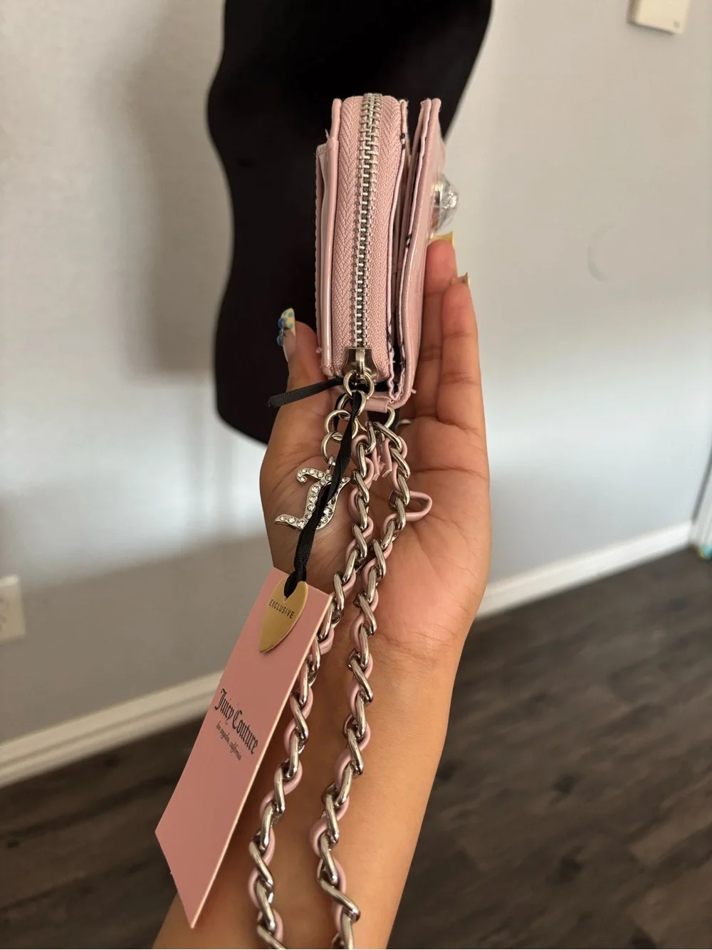 Juicy Couture compact glossy